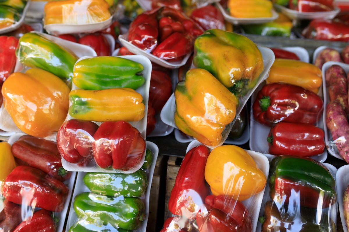 Bisphénol A (BPA) : dans quels aliments et emballages le retrouver ?