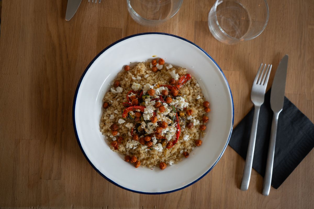 Couscous calories : valeurs nutritionnelles, portions et conseils